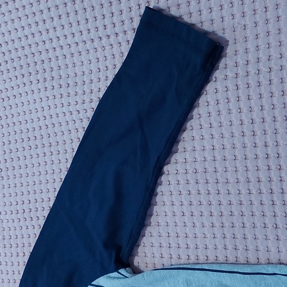 Girl's top - Picture 5 of 7